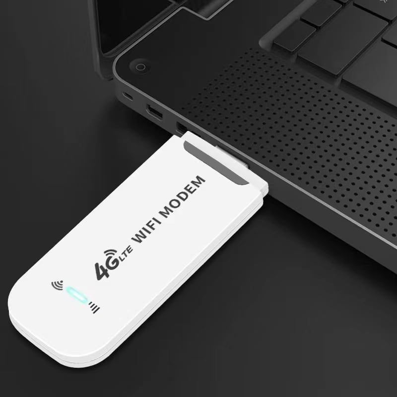 XM-W310 modemas įkištas į nešiojamo kompiuterio USB lizdą interneto ryšiui